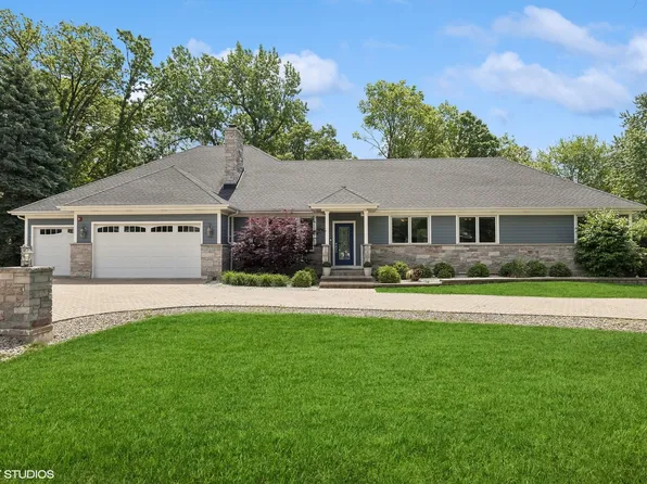 54 Yorkshire Woods, Oak Brook, IL 60523