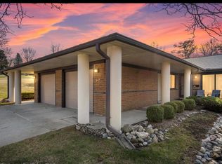 947 Wexford Way, Rochester, MI 48307