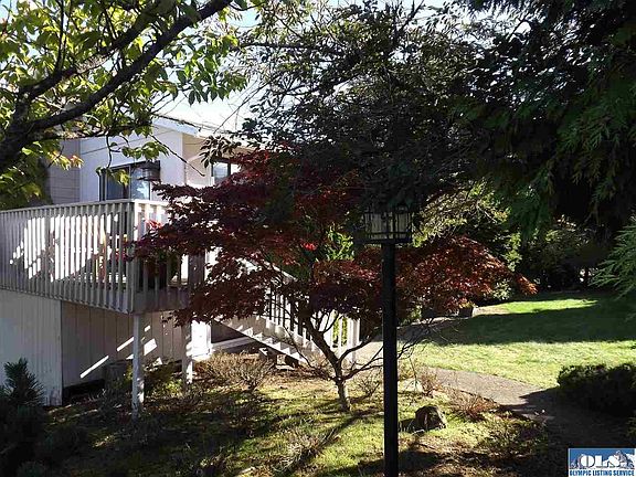 2nd image of 1203 E Craig Ave