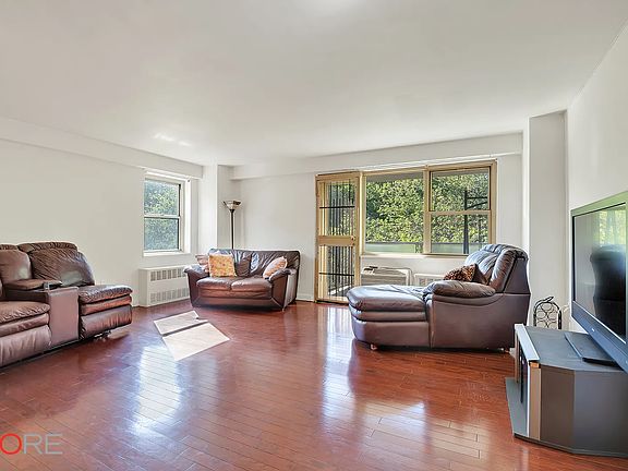 2nd image of 240 Cozine Ave APT 3J