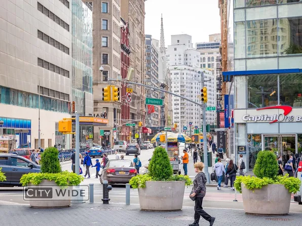 145 East 16th Street image 7 of 9