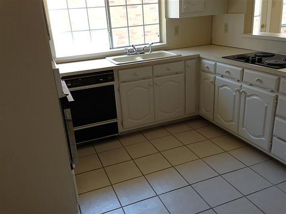 4th image of 9125 Cumberland Dr