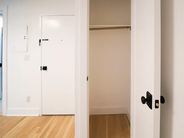 188 West 9th Street image 17 of 18