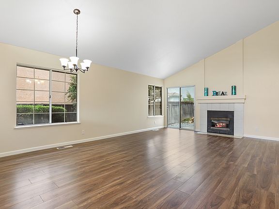 5th image of 461 Krider Ct