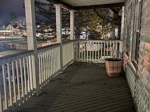 2nd image of 19-21 Moore Avenue