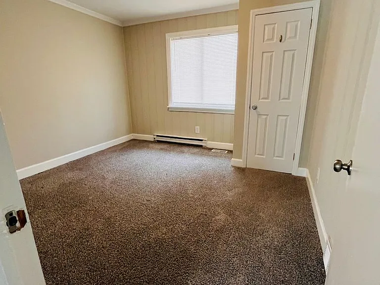 3261 University Pkwy #B — Photo 9