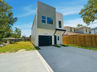 1015 Ellington St, Houston, TX 77088