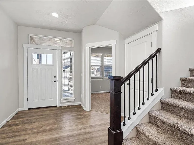 1229 S Greenacres Ct — Photo 4