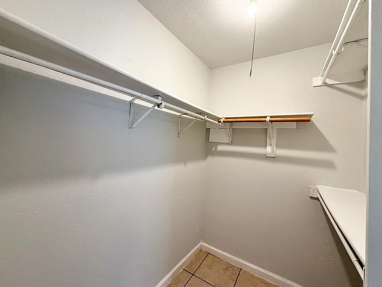 4125 Blue Flag Ln — Photo 12