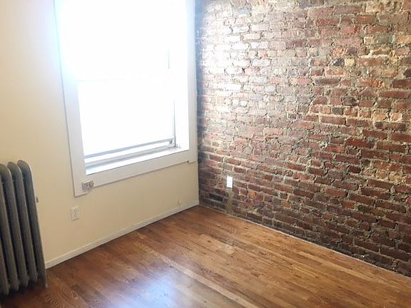 3rd image of 4731 37th St APT 4D