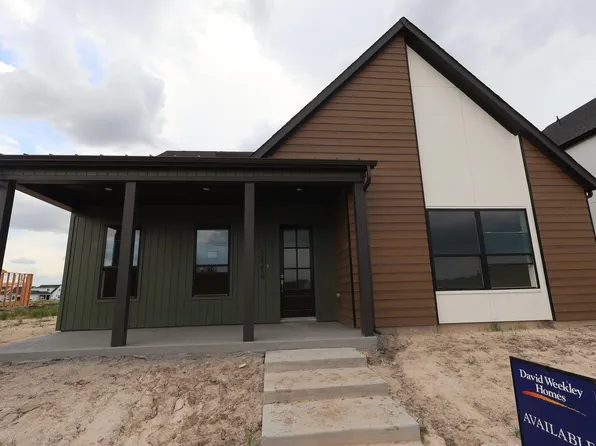 12219 Emerald Enclave Dr, Cypress, TX 77433