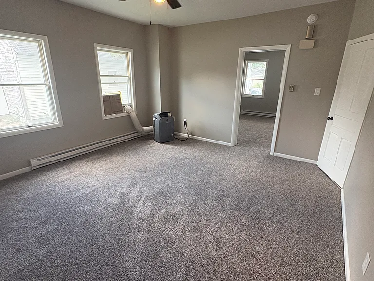 248 Franklin St #1 — Photo 4