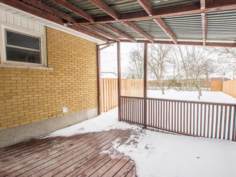 29 Westdale Dr — Photo 17