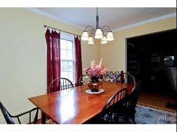 3rd image of 1224 N Belmont Ave