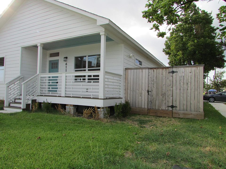 1st image of 611 Burnett St #1