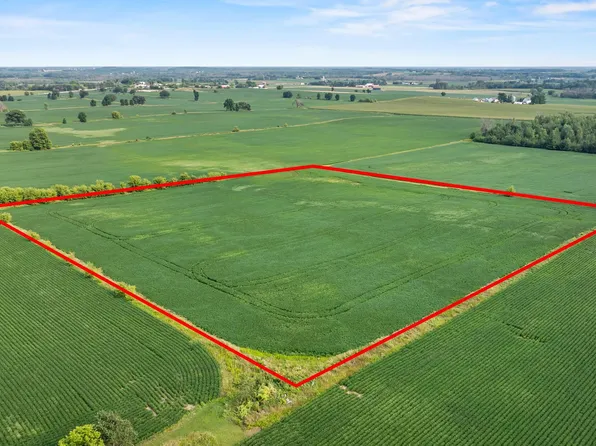 County Road Tt, Hortonville, WI 54944