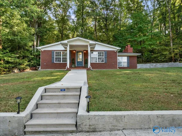 183 County Road 24, Scottsboro, AL 35769