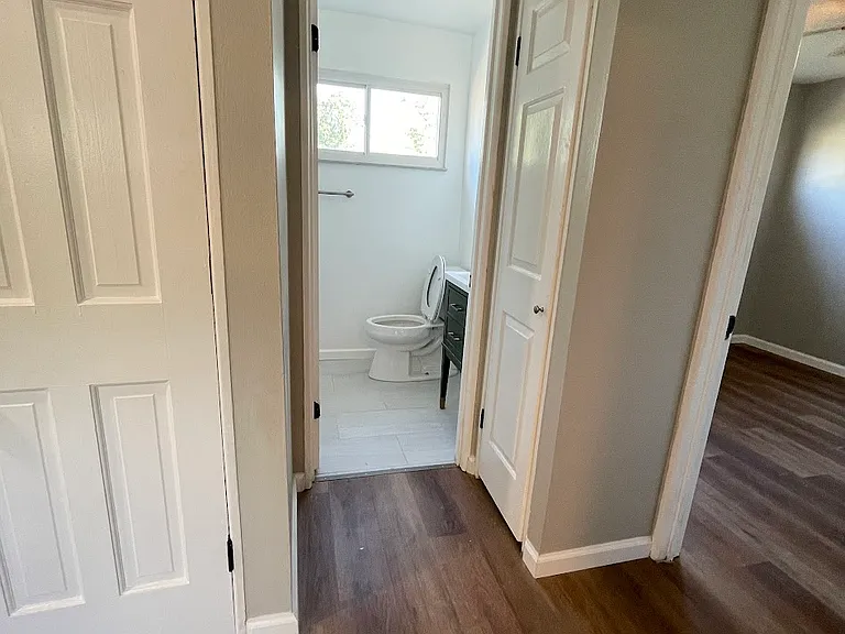 8800 Cochise Dr — Photo 5