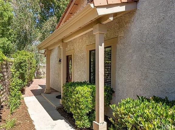 4th image of 25749 Leticia Dr