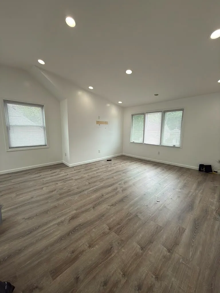 2 bed, $2,900 — Photo 1