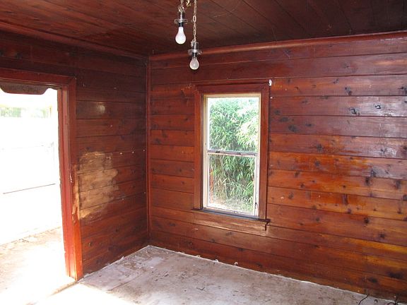 5th image of 2628 Stevens Dr