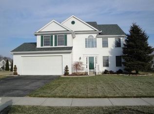 9034 Cedar Berry Ct, Sylvania, OH 43560