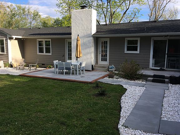 5th image of 213 Rainbow Dr