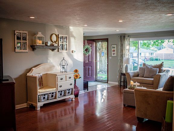 4th image of 3064 Coker Dr