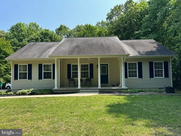 39985 George G Pl, Mechanicsville, MD 20659