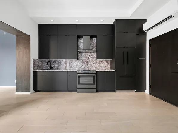 317 West 51st Street image 8 of 13