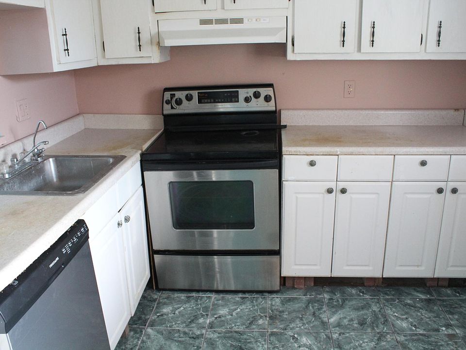 1st image of 2840 Somerset Dr APT 416