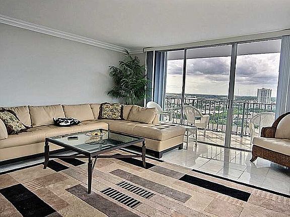4th image of 3800 S Ocean Dr APT 1821