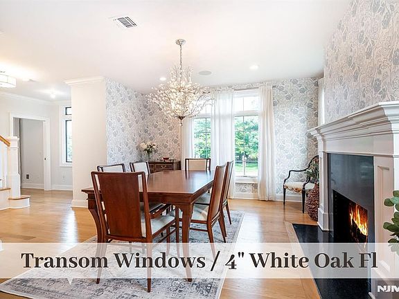 5th image of 208 N Walnut St