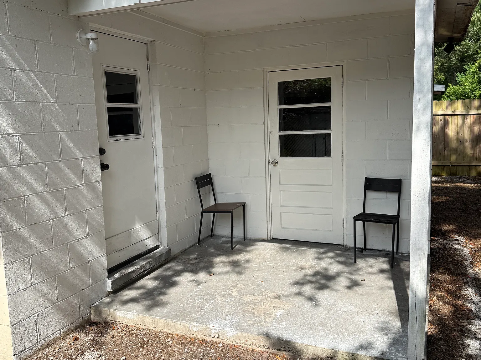 2 bed, 1000 sqft, $1,350 — Photo 3