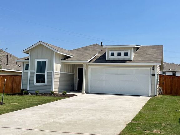 4th image of 216 Rollingwood Dr