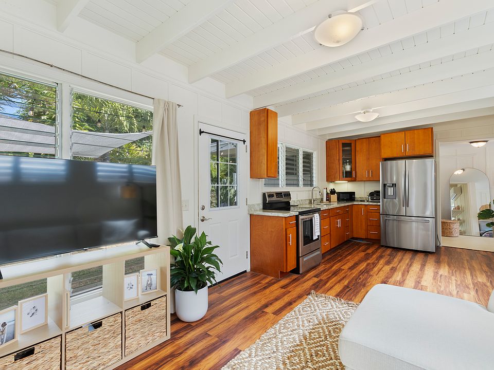 1st image of 678D Kihapai St #A