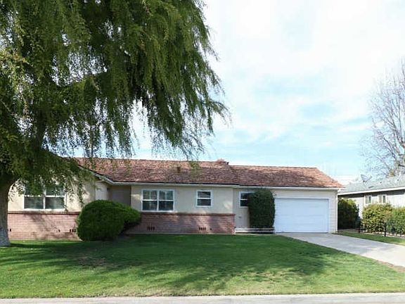 2nd image of 2436 W Cambridge Dr