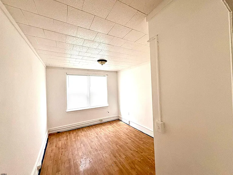 117 N Georgia Ave #2 — Photo 6