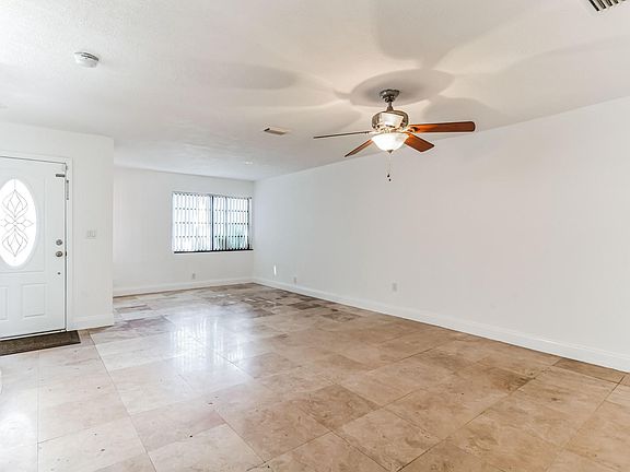 5th image of 17922 NW 68th Avenue #32