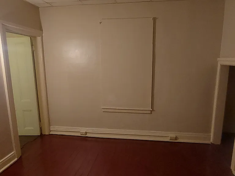 215 N Franklin St #2 — Photo 6