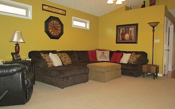 4th image of 126 Bass Pond Glen Dr