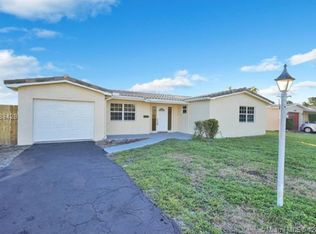 1704 NW 65th Ter, Pompano Beach, FL 33063