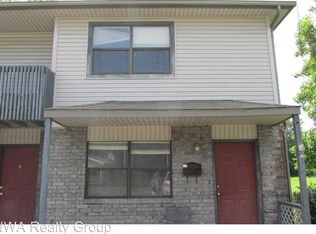 606 SW C St APT A, Bentonville, AR 72712