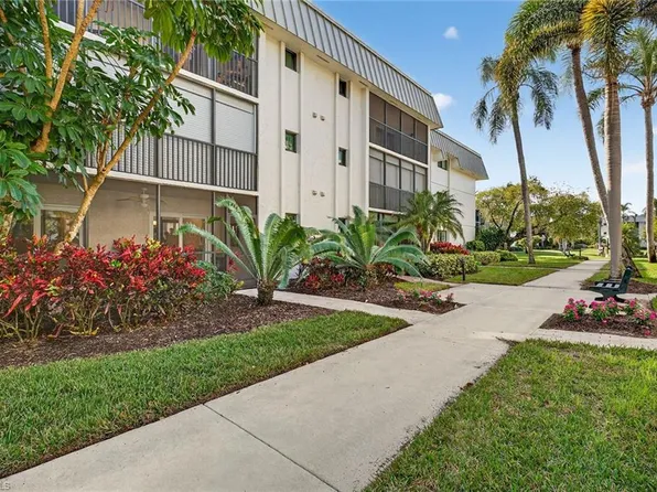 788 Park Shore DR #C10, NAPLES, FL 34103