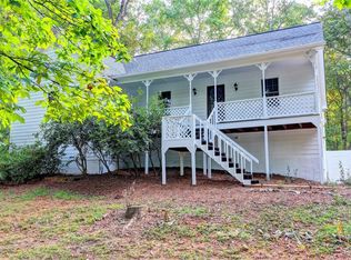 214 Valley Brook Dr, Woodstock, GA 30188