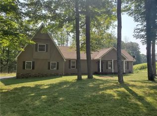 386 Montego Bay Rd, Dubois, PA 15801