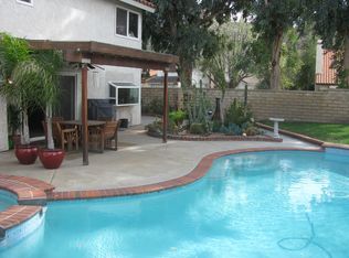 27875 Wellston Dr, Santa Clarita, CA 91350