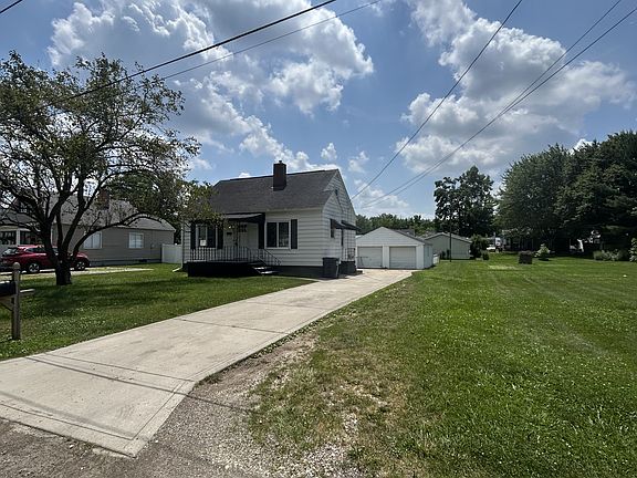 2nd image of 835 Wintermute Ave