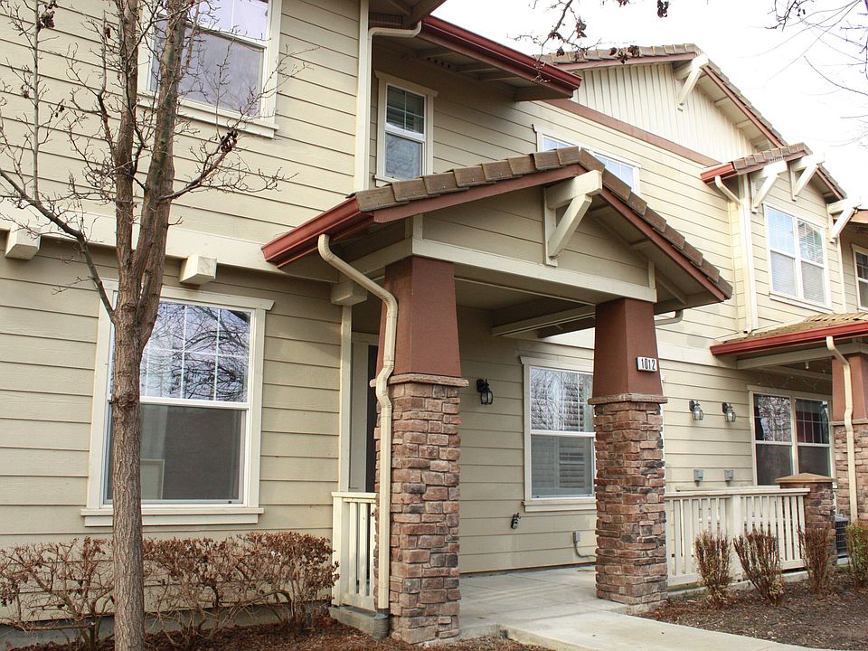 Front of Nancy Lane