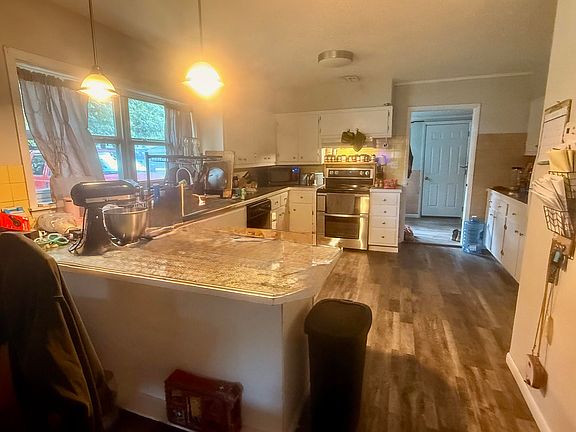 3rd image of 507 S Randel Street